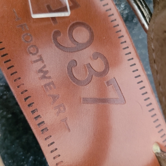 Madewell 1937 Brown Italian Leather Sandals - Picture 6 of 8